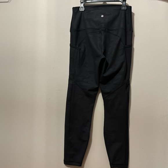 Yogalicious Lux Leggings - Picture 2 of 4